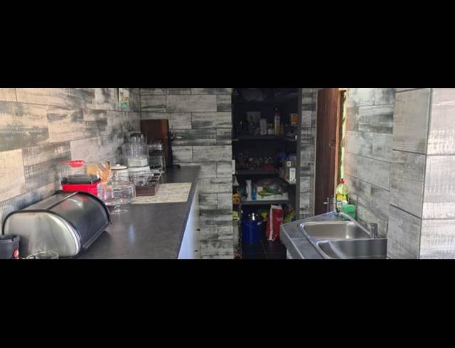 4 BEDROOM HOUSE FOR SALE IN MAYBERRY PARK